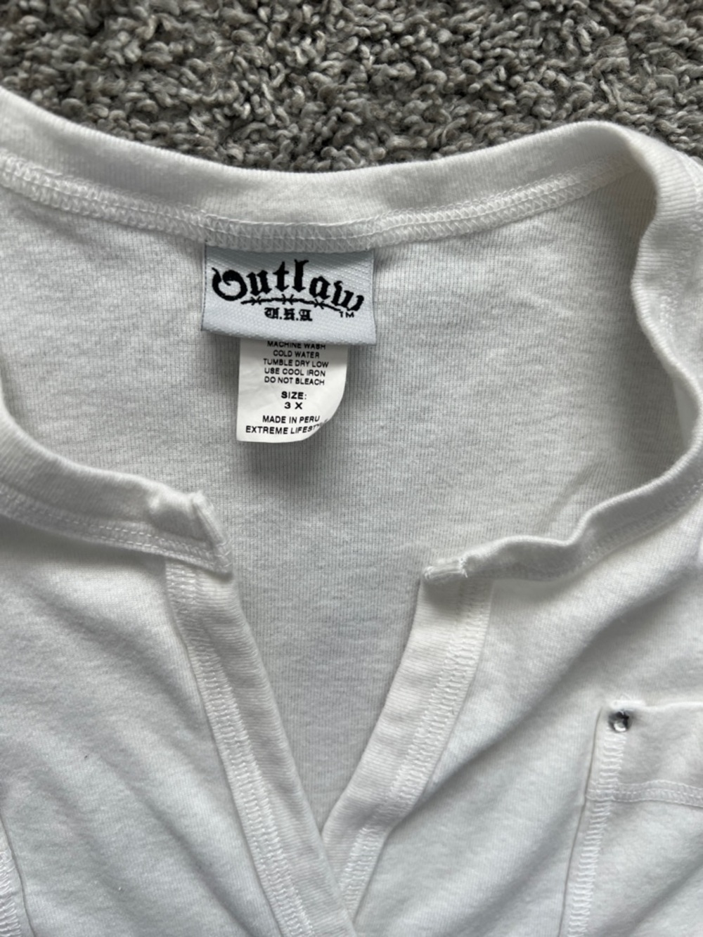 Outlaw White Sleeveless Split-Neck Tank Tee Embellished Chest Pockets - Size 3X - Picture 3 of 7